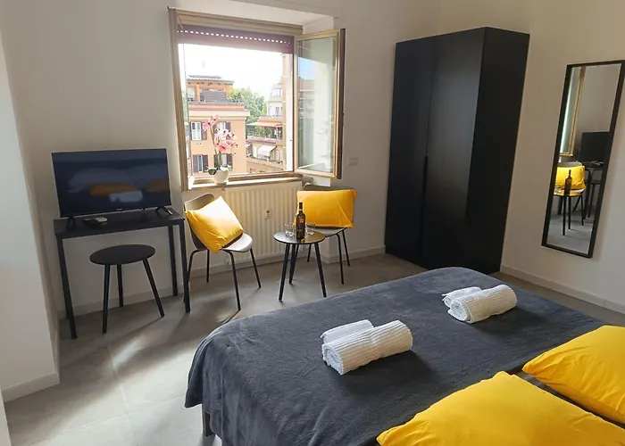 Apartamento Bianca - Metro A - Furio Camillo Roma
